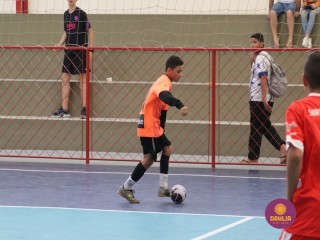 
<a style='margin-left: 5px;' class='btn btn-xs btn-social btn-facebook' href='https://www.facebook.com/sharer/sharer.php?u=https://www.boladovale.com.br/imgs/800-800-90/conteudo/fotos/1651/img0468.jpg' rel='popup' data-width='500' data-height='400'><i class='fa fa-facebook'></i>Compartilhar <span class='hidden-xs'>no Facebook</span>
</a> 
<a class='btn btn-default btn-xs' target='_blank' href='imgs/800-800-90/conteudo/fotos/1651/img0468.jpg'>
<span class='glyphicon glyphicon-cloud-download'></span> Salvar
</a> 
<span></span>