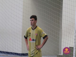 
<a style='margin-left: 5px;' class='btn btn-xs btn-social btn-facebook' href='https://www.facebook.com/sharer/sharer.php?u=https://www.boladovale.com.br/imgs/800-800-90/conteudo/fotos/1651/img0479.jpg' rel='popup' data-width='500' data-height='400'><i class='fa fa-facebook'></i>Compartilhar <span class='hidden-xs'>no Facebook</span>
</a> 
<a class='btn btn-default btn-xs' target='_blank' href='imgs/800-800-90/conteudo/fotos/1651/img0479.jpg'>
<span class='glyphicon glyphicon-cloud-download'></span> Salvar
</a> 
<span></span>