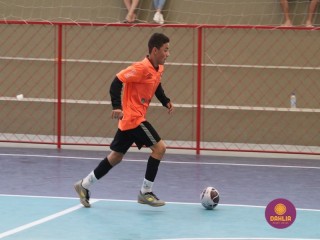 
<a style='margin-left: 5px;' class='btn btn-xs btn-social btn-facebook' href='https://www.facebook.com/sharer/sharer.php?u=https://www.boladovale.com.br/imgs/800-800-90/conteudo/fotos/1651/img0502.jpg' rel='popup' data-width='500' data-height='400'><i class='fa fa-facebook'></i>Compartilhar <span class='hidden-xs'>no Facebook</span>
</a> 
<a class='btn btn-default btn-xs' target='_blank' href='imgs/800-800-90/conteudo/fotos/1651/img0502.jpg'>
<span class='glyphicon glyphicon-cloud-download'></span> Salvar
</a> 
<span></span>