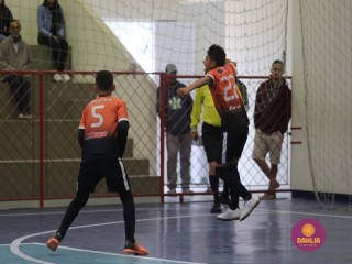 
<a style='margin-left: 5px;' class='btn btn-xs btn-social btn-facebook' href='https://www.facebook.com/sharer/sharer.php?u=https://www.boladovale.com.br/imgs/800-800-90/conteudo/fotos/1653/img5798.jpg' rel='popup' data-width='500' data-height='400'><i class='fa fa-facebook'></i>Compartilhar <span class='hidden-xs'>no Facebook</span>
</a> 
<a class='btn btn-default btn-xs' target='_blank' href='imgs/800-800-90/conteudo/fotos/1653/img5798.jpg'>
<span class='glyphicon glyphicon-cloud-download'></span> Salvar
</a> 
<span></span>