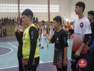 
<a style='margin-left: 5px;' class='btn btn-xs btn-social btn-facebook' href='https://www.facebook.com/sharer/sharer.php?u=https://www.boladovale.com.br/imgs/800-800-90/conteudo/fotos/1653/img5854.jpg' rel='popup' data-width='500' data-height='400'><i class='fa fa-facebook'></i>Compartilhar <span class='hidden-xs'>no Facebook</span>
</a> 
<a class='btn btn-default btn-xs' target='_blank' href='imgs/800-800-90/conteudo/fotos/1653/img5854.jpg'>
<span class='glyphicon glyphicon-cloud-download'></span> Salvar
</a> 
<span></span>