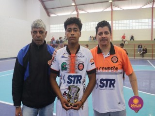 
<a style='margin-left: 5px;' class='btn btn-xs btn-social btn-facebook' href='https://www.facebook.com/sharer/sharer.php?u=https://www.boladovale.com.br/imgs/800-800-90/conteudo/fotos/1653/img5938.jpg' rel='popup' data-width='500' data-height='400'><i class='fa fa-facebook'></i>Compartilhar <span class='hidden-xs'>no Facebook</span>
</a> 
<a class='btn btn-default btn-xs' target='_blank' href='imgs/800-800-90/conteudo/fotos/1653/img5938.jpg'>
<span class='glyphicon glyphicon-cloud-download'></span> Salvar
</a> 
<span></span>