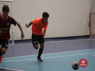 
<a style='margin-left: 5px;' class='btn btn-xs btn-social btn-facebook' href='https://www.facebook.com/sharer/sharer.php?u=https://www.boladovale.com.br/imgs/800-800-90/conteudo/fotos/1653/img6009.jpg' rel='popup' data-width='500' data-height='400'><i class='fa fa-facebook'></i>Compartilhar <span class='hidden-xs'>no Facebook</span>
</a> 
<a class='btn btn-default btn-xs' target='_blank' href='imgs/800-800-90/conteudo/fotos/1653/img6009.jpg'>
<span class='glyphicon glyphicon-cloud-download'></span> Salvar
</a> 
<span></span>