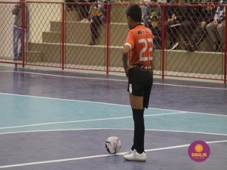 
<a style='margin-left: 5px;' class='btn btn-xs btn-social btn-facebook' href='https://www.facebook.com/sharer/sharer.php?u=https://www.boladovale.com.br/imgs/800-800-90/conteudo/fotos/1654/img6384.jpg' rel='popup' data-width='500' data-height='400'><i class='fa fa-facebook'></i>Compartilhar <span class='hidden-xs'>no Facebook</span>
</a> 
<a class='btn btn-default btn-xs' target='_blank' href='imgs/800-800-90/conteudo/fotos/1654/img6384.jpg'>
<span class='glyphicon glyphicon-cloud-download'></span> Salvar
</a> 
<span></span>