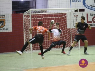 
<a style='margin-left: 5px;' class='btn btn-xs btn-social btn-facebook' href='https://www.facebook.com/sharer/sharer.php?u=https://www.boladovale.com.br/imgs/800-800-90/conteudo/fotos/1657/img6577.jpg' rel='popup' data-width='500' data-height='400'><i class='fa fa-facebook'></i>Compartilhar <span class='hidden-xs'>no Facebook</span>
</a> 
<a class='btn btn-default btn-xs' target='_blank' href='imgs/800-800-90/conteudo/fotos/1657/img6577.jpg'>
<span class='glyphicon glyphicon-cloud-download'></span> Salvar
</a> 
<span></span>