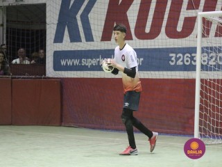 
<a style='margin-left: 5px;' class='btn btn-xs btn-social btn-facebook' href='https://www.facebook.com/sharer/sharer.php?u=https://www.boladovale.com.br/imgs/800-800-90/conteudo/fotos/1657/img6609.jpg' rel='popup' data-width='500' data-height='400'><i class='fa fa-facebook'></i>Compartilhar <span class='hidden-xs'>no Facebook</span>
</a> 
<a class='btn btn-default btn-xs' target='_blank' href='imgs/800-800-90/conteudo/fotos/1657/img6609.jpg'>
<span class='glyphicon glyphicon-cloud-download'></span> Salvar
</a> 
<span></span>
