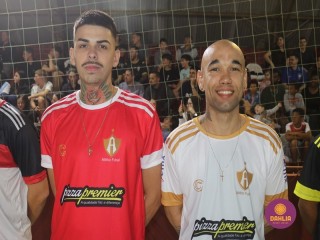 
<a style='margin-left: 5px;' class='btn btn-xs btn-social btn-facebook' href='https://www.facebook.com/sharer/sharer.php?u=https://www.boladovale.com.br/imgs/800-800-90/conteudo/fotos/1659/img6807.jpg' rel='popup' data-width='500' data-height='400'><i class='fa fa-facebook'></i>Compartilhar <span class='hidden-xs'>no Facebook</span>
</a> 
<a class='btn btn-default btn-xs' target='_blank' href='imgs/800-800-90/conteudo/fotos/1659/img6807.jpg'>
<span class='glyphicon glyphicon-cloud-download'></span> Salvar
</a> 
<span></span>