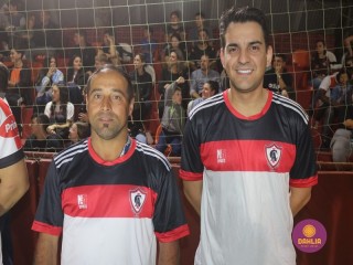 
<a style='margin-left: 5px;' class='btn btn-xs btn-social btn-facebook' href='https://www.facebook.com/sharer/sharer.php?u=https://www.boladovale.com.br/imgs/800-800-90/conteudo/fotos/1659/img6808.jpg' rel='popup' data-width='500' data-height='400'><i class='fa fa-facebook'></i>Compartilhar <span class='hidden-xs'>no Facebook</span>
</a> 
<a class='btn btn-default btn-xs' target='_blank' href='imgs/800-800-90/conteudo/fotos/1659/img6808.jpg'>
<span class='glyphicon glyphicon-cloud-download'></span> Salvar
</a> 
<span></span>