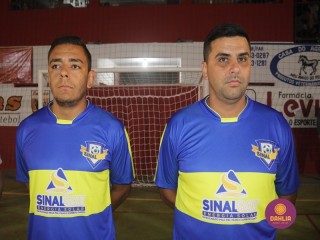 
<a style='margin-left: 5px;' class='btn btn-xs btn-social btn-facebook' href='https://www.facebook.com/sharer/sharer.php?u=https://www.boladovale.com.br/imgs/800-800-90/conteudo/fotos/1659/img6836.jpg' rel='popup' data-width='500' data-height='400'><i class='fa fa-facebook'></i>Compartilhar <span class='hidden-xs'>no Facebook</span>
</a> 
<a class='btn btn-default btn-xs' target='_blank' href='imgs/800-800-90/conteudo/fotos/1659/img6836.jpg'>
<span class='glyphicon glyphicon-cloud-download'></span> Salvar
</a> 
<span></span>