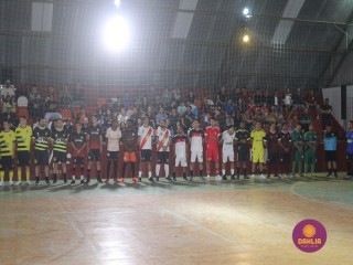 
<a style='margin-left: 5px;' class='btn btn-xs btn-social btn-facebook' href='https://www.facebook.com/sharer/sharer.php?u=https://www.boladovale.com.br/imgs/800-800-90/conteudo/fotos/1659/img6842.jpg' rel='popup' data-width='500' data-height='400'><i class='fa fa-facebook'></i>Compartilhar <span class='hidden-xs'>no Facebook</span>
</a> 
<a class='btn btn-default btn-xs' target='_blank' href='imgs/800-800-90/conteudo/fotos/1659/img6842.jpg'>
<span class='glyphicon glyphicon-cloud-download'></span> Salvar
</a> 
<span></span>