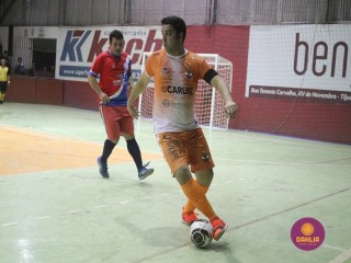 
<a style='margin-left: 5px;' class='btn btn-xs btn-social btn-facebook' href='https://www.facebook.com/sharer/sharer.php?u=https://www.boladovale.com.br/imgs/800-800-90/conteudo/fotos/1660/img6966.jpg' rel='popup' data-width='500' data-height='400'><i class='fa fa-facebook'></i>Compartilhar <span class='hidden-xs'>no Facebook</span>
</a> 
<a class='btn btn-default btn-xs' target='_blank' href='imgs/800-800-90/conteudo/fotos/1660/img6966.jpg'>
<span class='glyphicon glyphicon-cloud-download'></span> Salvar
</a> 
<span></span>