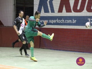 
<a style='margin-left: 5px;' class='btn btn-xs btn-social btn-facebook' href='https://www.facebook.com/sharer/sharer.php?u=https://www.boladovale.com.br/imgs/800-800-90/conteudo/fotos/1661/img7068.jpg' rel='popup' data-width='500' data-height='400'><i class='fa fa-facebook'></i>Compartilhar <span class='hidden-xs'>no Facebook</span>
</a> 
<a class='btn btn-default btn-xs' target='_blank' href='imgs/800-800-90/conteudo/fotos/1661/img7068.jpg'>
<span class='glyphicon glyphicon-cloud-download'></span> Salvar
</a> 
<span></span>