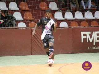 
<a style='margin-left: 5px;' class='btn btn-xs btn-social btn-facebook' href='https://www.facebook.com/sharer/sharer.php?u=https://www.boladovale.com.br/imgs/800-800-90/conteudo/fotos/1661/img7075.jpg' rel='popup' data-width='500' data-height='400'><i class='fa fa-facebook'></i>Compartilhar <span class='hidden-xs'>no Facebook</span>
</a> 
<a class='btn btn-default btn-xs' target='_blank' href='imgs/800-800-90/conteudo/fotos/1661/img7075.jpg'>
<span class='glyphicon glyphicon-cloud-download'></span> Salvar
</a> 
<span></span>