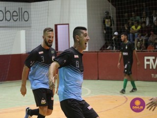
<a style='margin-left: 5px;' class='btn btn-xs btn-social btn-facebook' href='https://www.facebook.com/sharer/sharer.php?u=https://www.boladovale.com.br/imgs/800-800-90/conteudo/fotos/1662/img7170.jpg' rel='popup' data-width='500' data-height='400'><i class='fa fa-facebook'></i>Compartilhar <span class='hidden-xs'>no Facebook</span>
</a> 
<a class='btn btn-default btn-xs' target='_blank' href='imgs/800-800-90/conteudo/fotos/1662/img7170.jpg'>
<span class='glyphicon glyphicon-cloud-download'></span> Salvar
</a> 
<span></span>
