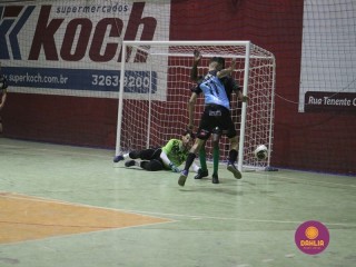 
<a style='margin-left: 5px;' class='btn btn-xs btn-social btn-facebook' href='https://www.facebook.com/sharer/sharer.php?u=https://www.boladovale.com.br/imgs/800-800-90/conteudo/fotos/1662/img7233.jpg' rel='popup' data-width='500' data-height='400'><i class='fa fa-facebook'></i>Compartilhar <span class='hidden-xs'>no Facebook</span>
</a> 
<a class='btn btn-default btn-xs' target='_blank' href='imgs/800-800-90/conteudo/fotos/1662/img7233.jpg'>
<span class='glyphicon glyphicon-cloud-download'></span> Salvar
</a> 
<span></span>