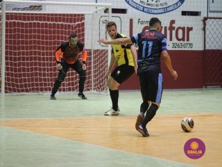 
<a style='margin-left: 5px;' class='btn btn-xs btn-social btn-facebook' href='https://www.facebook.com/sharer/sharer.php?u=https://www.boladovale.com.br/imgs/800-800-90/conteudo/fotos/1663/img7261.jpg' rel='popup' data-width='500' data-height='400'><i class='fa fa-facebook'></i>Compartilhar <span class='hidden-xs'>no Facebook</span>
</a> 
<a class='btn btn-default btn-xs' target='_blank' href='imgs/800-800-90/conteudo/fotos/1663/img7261.jpg'>
<span class='glyphicon glyphicon-cloud-download'></span> Salvar
</a> 
<span></span>