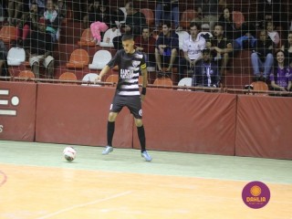 
<a style='margin-left: 5px;' class='btn btn-xs btn-social btn-facebook' href='https://www.facebook.com/sharer/sharer.php?u=https://www.boladovale.com.br/imgs/800-800-90/conteudo/fotos/1664/img7342.jpg' rel='popup' data-width='500' data-height='400'><i class='fa fa-facebook'></i>Compartilhar <span class='hidden-xs'>no Facebook</span>
</a> 
<a class='btn btn-default btn-xs' target='_blank' href='imgs/800-800-90/conteudo/fotos/1664/img7342.jpg'>
<span class='glyphicon glyphicon-cloud-download'></span> Salvar
</a> 
<span></span>
