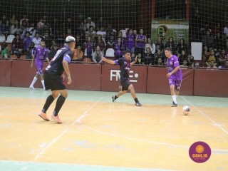
<a style='margin-left: 5px;' class='btn btn-xs btn-social btn-facebook' href='https://www.facebook.com/sharer/sharer.php?u=https://www.boladovale.com.br/imgs/800-800-90/conteudo/fotos/1666/img7536.jpg' rel='popup' data-width='500' data-height='400'><i class='fa fa-facebook'></i>Compartilhar <span class='hidden-xs'>no Facebook</span>
</a> 
<a class='btn btn-default btn-xs' target='_blank' href='imgs/800-800-90/conteudo/fotos/1666/img7536.jpg'>
<span class='glyphicon glyphicon-cloud-download'></span> Salvar
</a> 
<span></span>