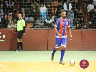 
<a style='margin-left: 5px;' class='btn btn-xs btn-social btn-facebook' href='https://www.facebook.com/sharer/sharer.php?u=https://www.boladovale.com.br/imgs/800-800-90/conteudo/fotos/1668/img6615.jpg' rel='popup' data-width='500' data-height='400'><i class='fa fa-facebook'></i>Compartilhar <span class='hidden-xs'>no Facebook</span>
</a> 
<a class='btn btn-default btn-xs' target='_blank' href='imgs/800-800-90/conteudo/fotos/1668/img6615.jpg'>
<span class='glyphicon glyphicon-cloud-download'></span> Salvar
</a> 
<span></span>