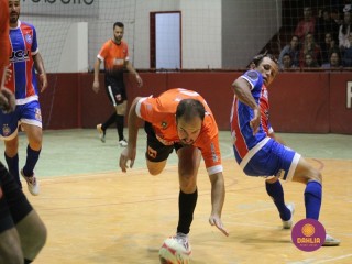 
<a style='margin-left: 5px;' class='btn btn-xs btn-social btn-facebook' href='https://www.facebook.com/sharer/sharer.php?u=https://www.boladovale.com.br/imgs/800-800-90/conteudo/fotos/1668/img6651.jpg' rel='popup' data-width='500' data-height='400'><i class='fa fa-facebook'></i>Compartilhar <span class='hidden-xs'>no Facebook</span>
</a> 
<a class='btn btn-default btn-xs' target='_blank' href='imgs/800-800-90/conteudo/fotos/1668/img6651.jpg'>
<span class='glyphicon glyphicon-cloud-download'></span> Salvar
</a> 
<span></span>