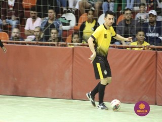 
<a style='margin-left: 5px;' class='btn btn-xs btn-social btn-facebook' href='https://www.facebook.com/sharer/sharer.php?u=https://www.boladovale.com.br/imgs/800-800-90/conteudo/fotos/1669/img6674.jpg' rel='popup' data-width='500' data-height='400'><i class='fa fa-facebook'></i>Compartilhar <span class='hidden-xs'>no Facebook</span>
</a> 
<a class='btn btn-default btn-xs' target='_blank' href='imgs/800-800-90/conteudo/fotos/1669/img6674.jpg'>
<span class='glyphicon glyphicon-cloud-download'></span> Salvar
</a> 
<span></span>