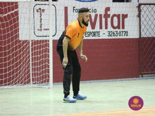 
<a style='margin-left: 5px;' class='btn btn-xs btn-social btn-facebook' href='https://www.facebook.com/sharer/sharer.php?u=https://www.boladovale.com.br/imgs/800-800-90/conteudo/fotos/1669/img6724.jpg' rel='popup' data-width='500' data-height='400'><i class='fa fa-facebook'></i>Compartilhar <span class='hidden-xs'>no Facebook</span>
</a> 
<a class='btn btn-default btn-xs' target='_blank' href='imgs/800-800-90/conteudo/fotos/1669/img6724.jpg'>
<span class='glyphicon glyphicon-cloud-download'></span> Salvar
</a> 
<span></span>