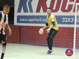 
<a style='margin-left: 5px;' class='btn btn-xs btn-social btn-facebook' href='https://www.facebook.com/sharer/sharer.php?u=https://www.boladovale.com.br/imgs/800-800-90/conteudo/fotos/1669/img6725.jpg' rel='popup' data-width='500' data-height='400'><i class='fa fa-facebook'></i>Compartilhar <span class='hidden-xs'>no Facebook</span>
</a> 
<a class='btn btn-default btn-xs' target='_blank' href='imgs/800-800-90/conteudo/fotos/1669/img6725.jpg'>
<span class='glyphicon glyphicon-cloud-download'></span> Salvar
</a> 
<span></span>