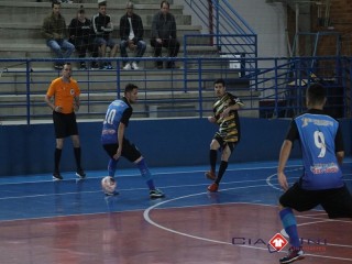 
<a style='margin-left: 5px;' class='btn btn-xs btn-social btn-facebook' href='https://www.facebook.com/sharer/sharer.php?u=https://www.boladovale.com.br/imgs/800-800-90/conteudo/fotos/1670/img7600.jpg' rel='popup' data-width='500' data-height='400'><i class='fa fa-facebook'></i>Compartilhar <span class='hidden-xs'>no Facebook</span>
</a> 
<a class='btn btn-default btn-xs' target='_blank' href='imgs/800-800-90/conteudo/fotos/1670/img7600.jpg'>
<span class='glyphicon glyphicon-cloud-download'></span> Salvar
</a> 
<span></span>