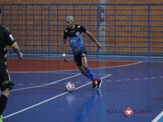 
<a style='margin-left: 5px;' class='btn btn-xs btn-social btn-facebook' href='https://www.facebook.com/sharer/sharer.php?u=https://www.boladovale.com.br/imgs/800-800-90/conteudo/fotos/1670/img7680.jpg' rel='popup' data-width='500' data-height='400'><i class='fa fa-facebook'></i>Compartilhar <span class='hidden-xs'>no Facebook</span>
</a> 
<a class='btn btn-default btn-xs' target='_blank' href='imgs/800-800-90/conteudo/fotos/1670/img7680.jpg'>
<span class='glyphicon glyphicon-cloud-download'></span> Salvar
</a> 
<span></span>