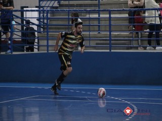 
<a style='margin-left: 5px;' class='btn btn-xs btn-social btn-facebook' href='https://www.facebook.com/sharer/sharer.php?u=https://www.boladovale.com.br/imgs/800-800-90/conteudo/fotos/1670/img7682.jpg' rel='popup' data-width='500' data-height='400'><i class='fa fa-facebook'></i>Compartilhar <span class='hidden-xs'>no Facebook</span>
</a> 
<a class='btn btn-default btn-xs' target='_blank' href='imgs/800-800-90/conteudo/fotos/1670/img7682.jpg'>
<span class='glyphicon glyphicon-cloud-download'></span> Salvar
</a> 
<span></span>