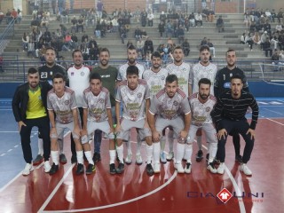 
<a style='margin-left: 5px;' class='btn btn-xs btn-social btn-facebook' href='https://www.facebook.com/sharer/sharer.php?u=https://www.boladovale.com.br/imgs/800-800-90/conteudo/fotos/1671/img7709.jpg' rel='popup' data-width='500' data-height='400'><i class='fa fa-facebook'></i>Compartilhar <span class='hidden-xs'>no Facebook</span>
</a> 
<a class='btn btn-default btn-xs' target='_blank' href='imgs/800-800-90/conteudo/fotos/1671/img7709.jpg'>
<span class='glyphicon glyphicon-cloud-download'></span> Salvar
</a> 
<span></span>