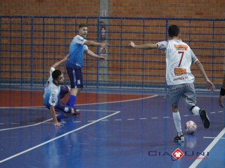 
<a style='margin-left: 5px;' class='btn btn-xs btn-social btn-facebook' href='https://www.facebook.com/sharer/sharer.php?u=https://www.boladovale.com.br/imgs/800-800-90/conteudo/fotos/1671/img7775.jpg' rel='popup' data-width='500' data-height='400'><i class='fa fa-facebook'></i>Compartilhar <span class='hidden-xs'>no Facebook</span>
</a> 
<a class='btn btn-default btn-xs' target='_blank' href='imgs/800-800-90/conteudo/fotos/1671/img7775.jpg'>
<span class='glyphicon glyphicon-cloud-download'></span> Salvar
</a> 
<span></span>