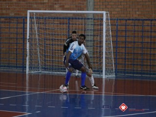 
<a style='margin-left: 5px;' class='btn btn-xs btn-social btn-facebook' href='https://www.facebook.com/sharer/sharer.php?u=https://www.boladovale.com.br/imgs/800-800-90/conteudo/fotos/1671/img7809.jpg' rel='popup' data-width='500' data-height='400'><i class='fa fa-facebook'></i>Compartilhar <span class='hidden-xs'>no Facebook</span>
</a> 
<a class='btn btn-default btn-xs' target='_blank' href='imgs/800-800-90/conteudo/fotos/1671/img7809.jpg'>
<span class='glyphicon glyphicon-cloud-download'></span> Salvar
</a> 
<span></span>