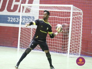 
<a style='margin-left: 5px;' class='btn btn-xs btn-social btn-facebook' href='https://www.facebook.com/sharer/sharer.php?u=https://www.boladovale.com.br/imgs/800-800-90/conteudo/fotos/1672/img7954.jpg' rel='popup' data-width='500' data-height='400'><i class='fa fa-facebook'></i>Compartilhar <span class='hidden-xs'>no Facebook</span>
</a> 
<a class='btn btn-default btn-xs' target='_blank' href='imgs/800-800-90/conteudo/fotos/1672/img7954.jpg'>
<span class='glyphicon glyphicon-cloud-download'></span> Salvar
</a> 
<span></span>