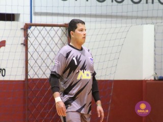 
<a style='margin-left: 5px;' class='btn btn-xs btn-social btn-facebook' href='https://www.facebook.com/sharer/sharer.php?u=https://www.boladovale.com.br/imgs/800-800-90/conteudo/fotos/1673/img8013.jpg' rel='popup' data-width='500' data-height='400'><i class='fa fa-facebook'></i>Compartilhar <span class='hidden-xs'>no Facebook</span>
</a> 
<a class='btn btn-default btn-xs' target='_blank' href='imgs/800-800-90/conteudo/fotos/1673/img8013.jpg'>
<span class='glyphicon glyphicon-cloud-download'></span> Salvar
</a> 
<span></span>