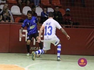 
<a style='margin-left: 5px;' class='btn btn-xs btn-social btn-facebook' href='https://www.facebook.com/sharer/sharer.php?u=https://www.boladovale.com.br/imgs/800-800-90/conteudo/fotos/1673/img8014.jpg' rel='popup' data-width='500' data-height='400'><i class='fa fa-facebook'></i>Compartilhar <span class='hidden-xs'>no Facebook</span>
</a> 
<a class='btn btn-default btn-xs' target='_blank' href='imgs/800-800-90/conteudo/fotos/1673/img8014.jpg'>
<span class='glyphicon glyphicon-cloud-download'></span> Salvar
</a> 
<span></span>