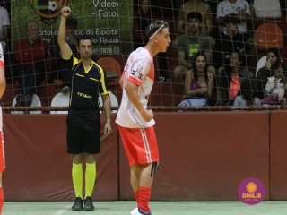 
<a style='margin-left: 5px;' class='btn btn-xs btn-social btn-facebook' href='https://www.facebook.com/sharer/sharer.php?u=https://www.boladovale.com.br/imgs/800-800-90/conteudo/fotos/1674/img8185.jpg' rel='popup' data-width='500' data-height='400'><i class='fa fa-facebook'></i>Compartilhar <span class='hidden-xs'>no Facebook</span>
</a> 
<a class='btn btn-default btn-xs' target='_blank' href='imgs/800-800-90/conteudo/fotos/1674/img8185.jpg'>
<span class='glyphicon glyphicon-cloud-download'></span> Salvar
</a> 
<span></span>