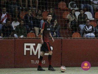 
<a style='margin-left: 5px;' class='btn btn-xs btn-social btn-facebook' href='https://www.facebook.com/sharer/sharer.php?u=https://www.boladovale.com.br/imgs/800-800-90/conteudo/fotos/1680/img8598.jpg' rel='popup' data-width='500' data-height='400'><i class='fa fa-facebook'></i>Compartilhar <span class='hidden-xs'>no Facebook</span>
</a> 
<a class='btn btn-default btn-xs' target='_blank' href='imgs/800-800-90/conteudo/fotos/1680/img8598.jpg'>
<span class='glyphicon glyphicon-cloud-download'></span> Salvar
</a> 
<span></span>