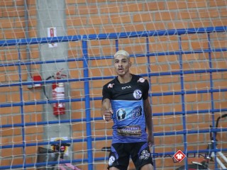
<a style='margin-left: 5px;' class='btn btn-xs btn-social btn-facebook' href='https://www.facebook.com/sharer/sharer.php?u=https://www.boladovale.com.br/imgs/800-800-90/conteudo/fotos/1681/img8753.jpg' rel='popup' data-width='500' data-height='400'><i class='fa fa-facebook'></i>Compartilhar <span class='hidden-xs'>no Facebook</span>
</a> 
<a class='btn btn-default btn-xs' target='_blank' href='imgs/800-800-90/conteudo/fotos/1681/img8753.jpg'>
<span class='glyphicon glyphicon-cloud-download'></span> Salvar
</a> 
<span></span>