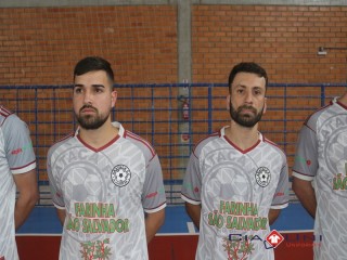
<a style='margin-left: 5px;' class='btn btn-xs btn-social btn-facebook' href='https://www.facebook.com/sharer/sharer.php?u=https://www.boladovale.com.br/imgs/800-800-90/conteudo/fotos/1682/img8834.jpg' rel='popup' data-width='500' data-height='400'><i class='fa fa-facebook'></i>Compartilhar <span class='hidden-xs'>no Facebook</span>
</a> 
<a class='btn btn-default btn-xs' target='_blank' href='imgs/800-800-90/conteudo/fotos/1682/img8834.jpg'>
<span class='glyphicon glyphicon-cloud-download'></span> Salvar
</a> 
<span></span>
