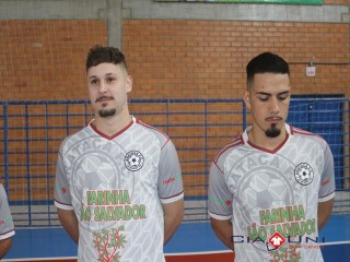 
<a style='margin-left: 5px;' class='btn btn-xs btn-social btn-facebook' href='https://www.facebook.com/sharer/sharer.php?u=https://www.boladovale.com.br/imgs/800-800-90/conteudo/fotos/1682/img8835.jpg' rel='popup' data-width='500' data-height='400'><i class='fa fa-facebook'></i>Compartilhar <span class='hidden-xs'>no Facebook</span>
</a> 
<a class='btn btn-default btn-xs' target='_blank' href='imgs/800-800-90/conteudo/fotos/1682/img8835.jpg'>
<span class='glyphicon glyphicon-cloud-download'></span> Salvar
</a> 
<span></span>