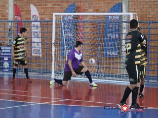 
<a style='margin-left: 5px;' class='btn btn-xs btn-social btn-facebook' href='https://www.facebook.com/sharer/sharer.php?u=https://www.boladovale.com.br/imgs/800-800-90/conteudo/fotos/1682/img8941.jpg' rel='popup' data-width='500' data-height='400'><i class='fa fa-facebook'></i>Compartilhar <span class='hidden-xs'>no Facebook</span>
</a> 
<a class='btn btn-default btn-xs' target='_blank' href='imgs/800-800-90/conteudo/fotos/1682/img8941.jpg'>
<span class='glyphicon glyphicon-cloud-download'></span> Salvar
</a> 
<span></span>