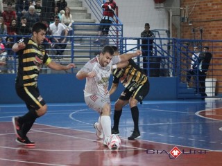 
<a style='margin-left: 5px;' class='btn btn-xs btn-social btn-facebook' href='https://www.facebook.com/sharer/sharer.php?u=https://www.boladovale.com.br/imgs/800-800-90/conteudo/fotos/1682/img8987.jpg' rel='popup' data-width='500' data-height='400'><i class='fa fa-facebook'></i>Compartilhar <span class='hidden-xs'>no Facebook</span>
</a> 
<a class='btn btn-default btn-xs' target='_blank' href='imgs/800-800-90/conteudo/fotos/1682/img8987.jpg'>
<span class='glyphicon glyphicon-cloud-download'></span> Salvar
</a> 
<span></span>