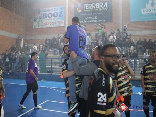 
<a style='margin-left: 5px;' class='btn btn-xs btn-social btn-facebook' href='https://www.facebook.com/sharer/sharer.php?u=https://www.boladovale.com.br/imgs/800-800-90/conteudo/fotos/1682/img9158.jpg' rel='popup' data-width='500' data-height='400'><i class='fa fa-facebook'></i>Compartilhar <span class='hidden-xs'>no Facebook</span>
</a> 
<a class='btn btn-default btn-xs' target='_blank' href='imgs/800-800-90/conteudo/fotos/1682/img9158.jpg'>
<span class='glyphicon glyphicon-cloud-download'></span> Salvar
</a> 
<span></span>