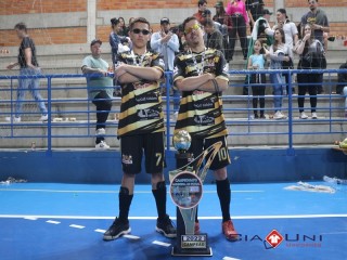 
<a style='margin-left: 5px;' class='btn btn-xs btn-social btn-facebook' href='https://www.facebook.com/sharer/sharer.php?u=https://www.boladovale.com.br/imgs/800-800-90/conteudo/fotos/1683/img9336.jpg' rel='popup' data-width='500' data-height='400'><i class='fa fa-facebook'></i>Compartilhar <span class='hidden-xs'>no Facebook</span>
</a> 
<a class='btn btn-default btn-xs' target='_blank' href='imgs/800-800-90/conteudo/fotos/1683/img9336.jpg'>
<span class='glyphicon glyphicon-cloud-download'></span> Salvar
</a> 
<span></span>