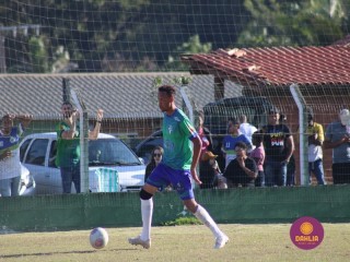 
<a style='margin-left: 5px;' class='btn btn-xs btn-social btn-facebook' href='https://www.facebook.com/sharer/sharer.php?u=https://www.boladovale.com.br/imgs/800-800-90/conteudo/fotos/1684/img9539.jpg' rel='popup' data-width='500' data-height='400'><i class='fa fa-facebook'></i>Compartilhar <span class='hidden-xs'>no Facebook</span>
</a> 
<a class='btn btn-default btn-xs' target='_blank' href='imgs/800-800-90/conteudo/fotos/1684/img9539.jpg'>
<span class='glyphicon glyphicon-cloud-download'></span> Salvar
</a> 
<span></span>