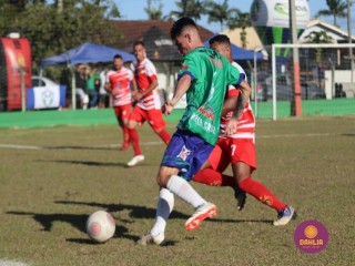
<a style='margin-left: 5px;' class='btn btn-xs btn-social btn-facebook' href='https://www.facebook.com/sharer/sharer.php?u=https://www.boladovale.com.br/imgs/800-800-90/conteudo/fotos/1684/img9546.jpg' rel='popup' data-width='500' data-height='400'><i class='fa fa-facebook'></i>Compartilhar <span class='hidden-xs'>no Facebook</span>
</a> 
<a class='btn btn-default btn-xs' target='_blank' href='imgs/800-800-90/conteudo/fotos/1684/img9546.jpg'>
<span class='glyphicon glyphicon-cloud-download'></span> Salvar
</a> 
<span></span>