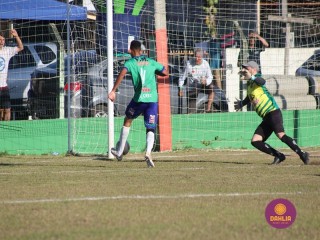 
<a style='margin-left: 5px;' class='btn btn-xs btn-social btn-facebook' href='https://www.facebook.com/sharer/sharer.php?u=https://www.boladovale.com.br/imgs/800-800-90/conteudo/fotos/1684/img9609.jpg' rel='popup' data-width='500' data-height='400'><i class='fa fa-facebook'></i>Compartilhar <span class='hidden-xs'>no Facebook</span>
</a> 
<a class='btn btn-default btn-xs' target='_blank' href='imgs/800-800-90/conteudo/fotos/1684/img9609.jpg'>
<span class='glyphicon glyphicon-cloud-download'></span> Salvar
</a> 
<span></span>