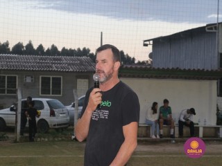 
<a style='margin-left: 5px;' class='btn btn-xs btn-social btn-facebook' href='https://www.facebook.com/sharer/sharer.php?u=https://www.boladovale.com.br/imgs/800-800-90/conteudo/fotos/1685/img9802.jpg' rel='popup' data-width='500' data-height='400'><i class='fa fa-facebook'></i>Compartilhar <span class='hidden-xs'>no Facebook</span>
</a> 
<a class='btn btn-default btn-xs' target='_blank' href='imgs/800-800-90/conteudo/fotos/1685/img9802.jpg'>
<span class='glyphicon glyphicon-cloud-download'></span> Salvar
</a> 
<span></span>