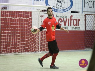 
<a style='margin-left: 5px;' class='btn btn-xs btn-social btn-facebook' href='https://www.facebook.com/sharer/sharer.php?u=https://www.boladovale.com.br/imgs/800-800-90/conteudo/fotos/1686/img9906.jpg' rel='popup' data-width='500' data-height='400'><i class='fa fa-facebook'></i>Compartilhar <span class='hidden-xs'>no Facebook</span>
</a> 
<a class='btn btn-default btn-xs' target='_blank' href='imgs/800-800-90/conteudo/fotos/1686/img9906.jpg'>
<span class='glyphicon glyphicon-cloud-download'></span> Salvar
</a> 
<span></span>